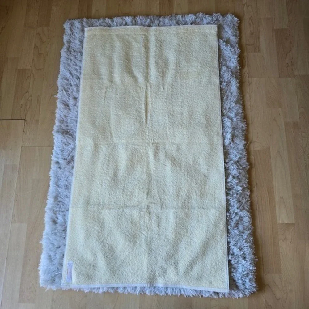 Vintage‎ DUNDEE Bath and Hand Towel Yellow Heart Print
